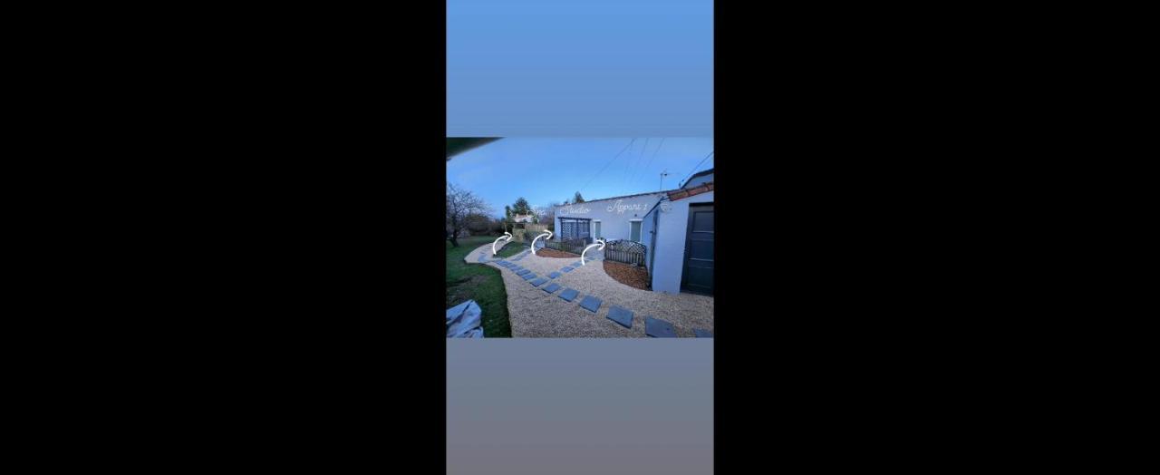 Petite Maison Mitoyenne Avec Terrasse Apartamento Saint-Julien-de-Concelles Exterior foto